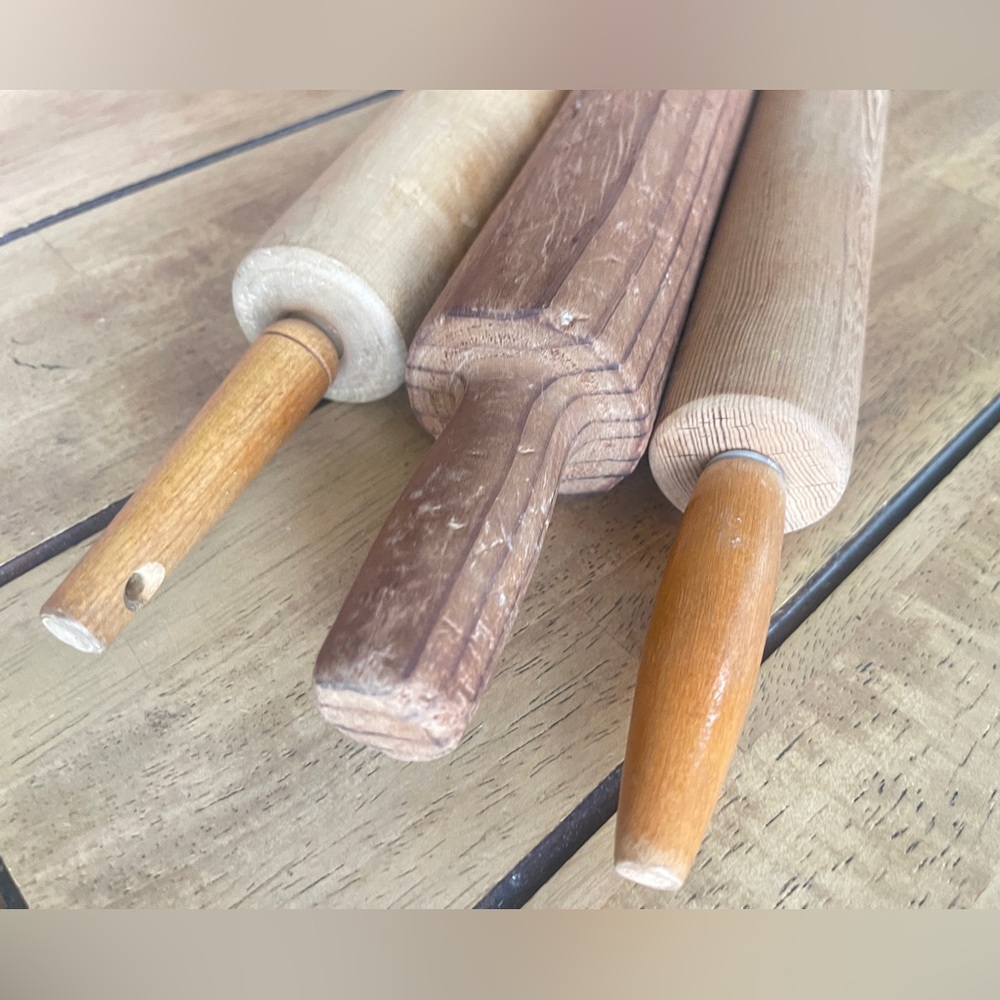 Vintage set of 3 wood rolling pins